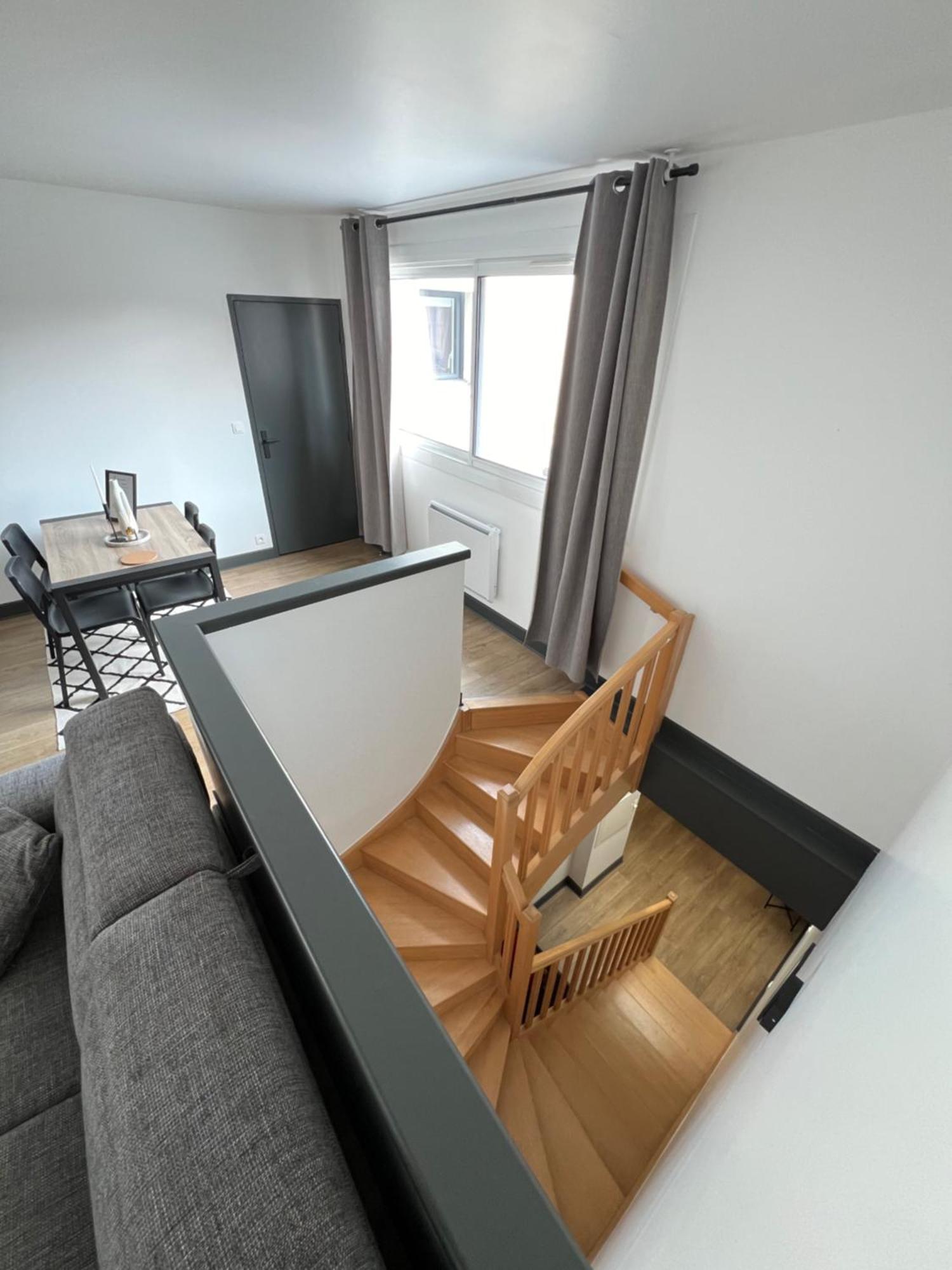 拉罗歇尔Hyper Centre A 80M Du Vieux Marche, T2 Calme Vue Sur Les Toits Rue Du Minage公寓 外观 照片