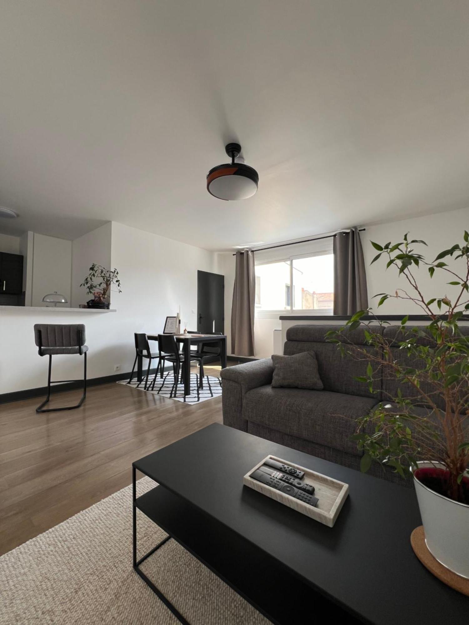 拉罗歇尔Hyper Centre A 80M Du Vieux Marche, T2 Calme Vue Sur Les Toits Rue Du Minage公寓 外观 照片